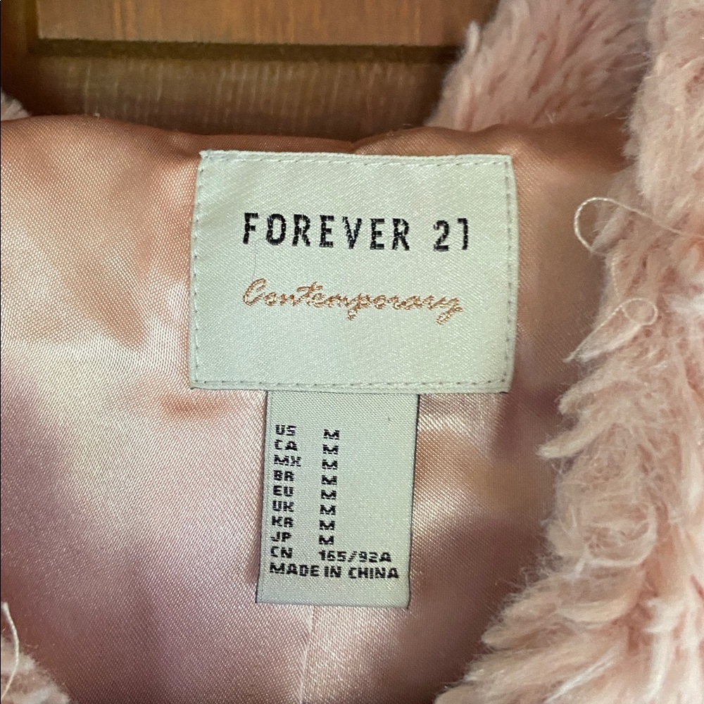F21 Pink Faux Fur Hooded Jacket w/Black Trim and Satin Lining Medium - Picture 6 of 13